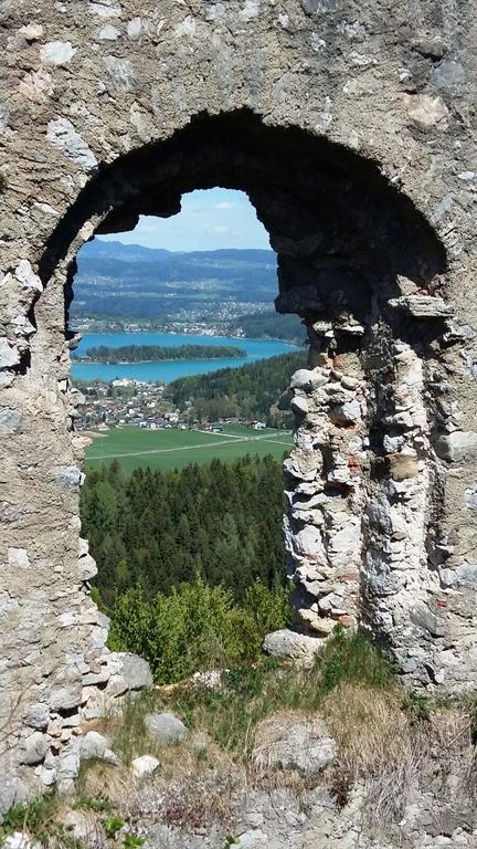 Appartement - Ferienwohnungen - Gaestehaus Gabriele Drobollach am Faakersee Pokoj fotografie