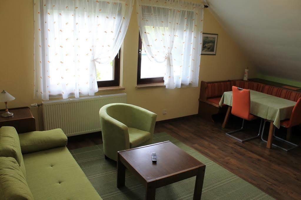 Appartement - Ferienwohnungen - Gaestehaus Gabriele Drobollach am Faakersee Exteriér fotografie